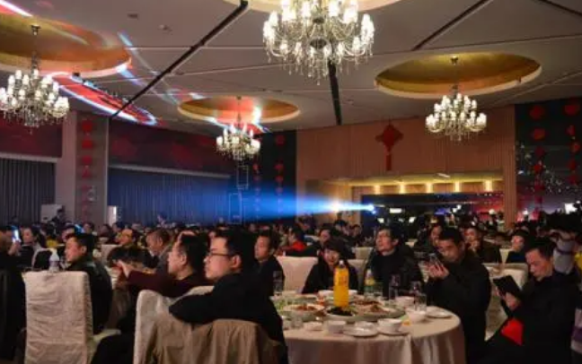 公司年会主题策划怎么做,企业年会主题策划方案,企业年会主题策划
